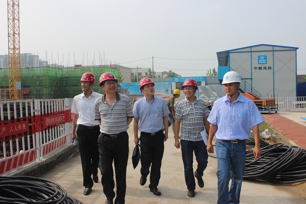 詹先豪、楊曉彬一行到濱湖項目指導(dǎo)工作